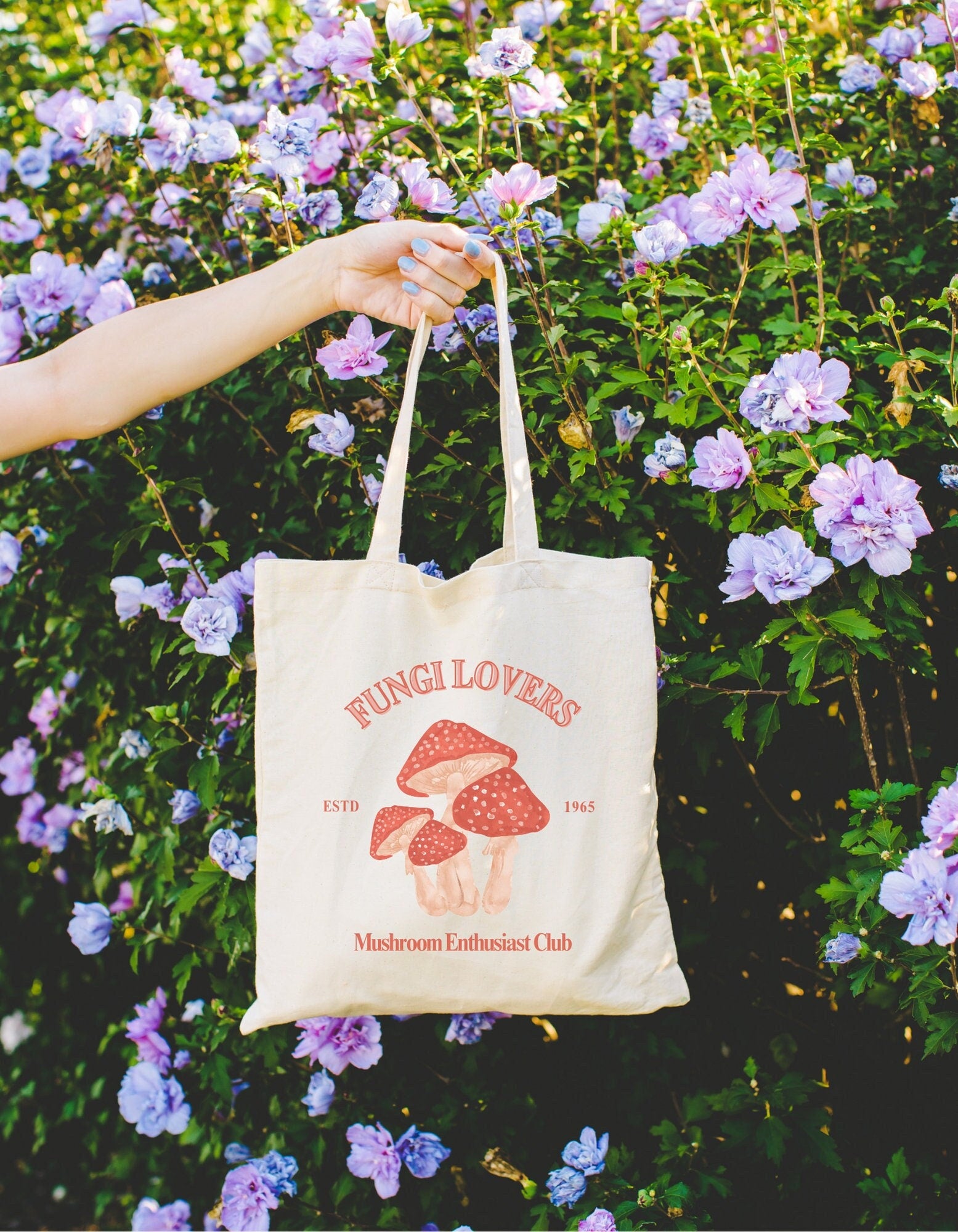 reusable shoppingbag mushroom totebag Fairycore Mushroom Totebag Woodland Fairy Core Coquette Gifts Mushroomcore Bag Reusable Shoppingbag Goblincore Totebags Mushroom Lovers Gift Natural Color Cotton Canvas in Beige With red Watercolor mushrooms