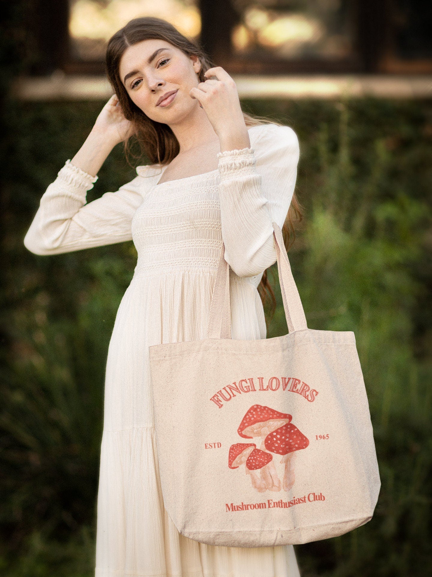 reusable shoppingbag mushroom totebag Fairycore Mushroom Totebag Woodland Fairy Core Coquette Gifts Mushroomcore Bag Reusable Shoppingbag Goblincore Totebags Mushroom Lovers Gift Natural Color Cotton Canvas in Beige With red Watercolor mushrooms