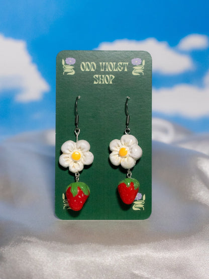 Strawberry Earrings Coquette Aesthetic Gifts Fairy Core Jewelry Strawberry Lover Gift Strawberry Style Food Jewelry Fairycore uniqueearrings